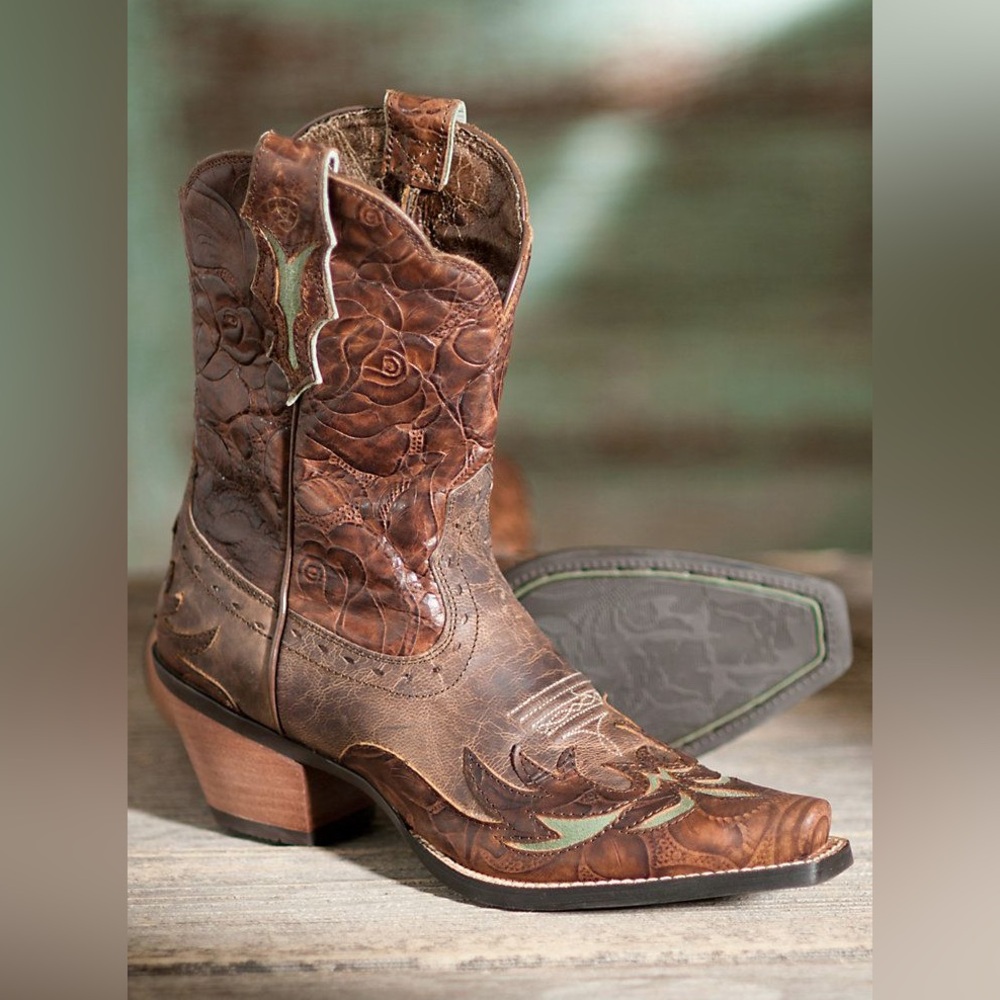 Ariat Dahlia Western Boots